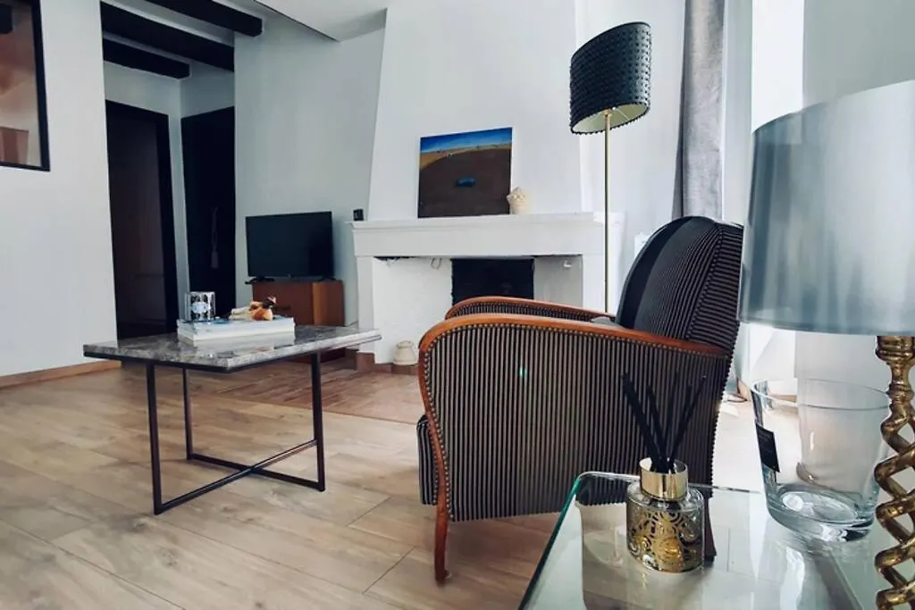 Le Carnot 2 Etoiles Hypercentre Vieille Ville Annecy
